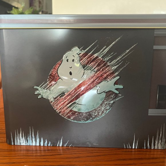 Ghostbusters: Frozen Empire Firehouse Popcorn Tin Regal Theatres - Picture 3 of 5